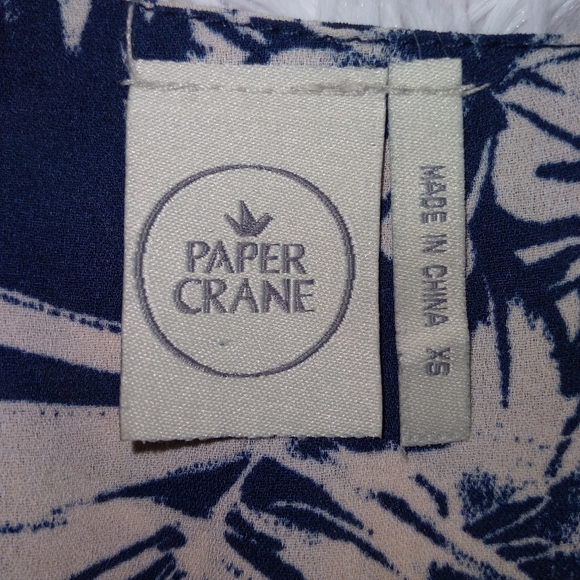 🎁 Gorgeous Paper Crane Double Layered Halter Tank Top - Picture 9 of 10